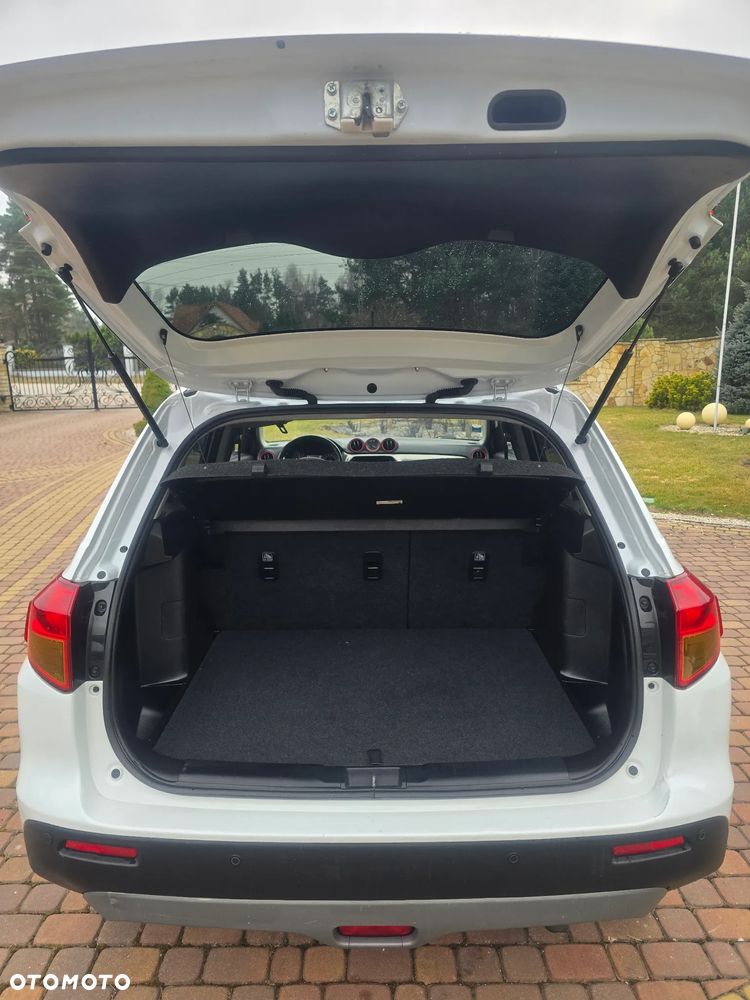 Suzuki Vitara 1.4 Boosterjet Premium 4WD - 24