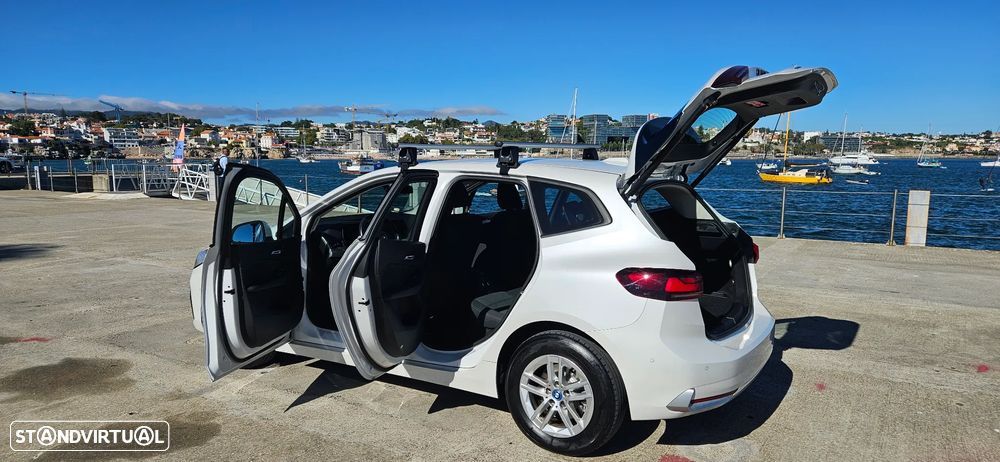 BMW 225xe Active Tourer - 26