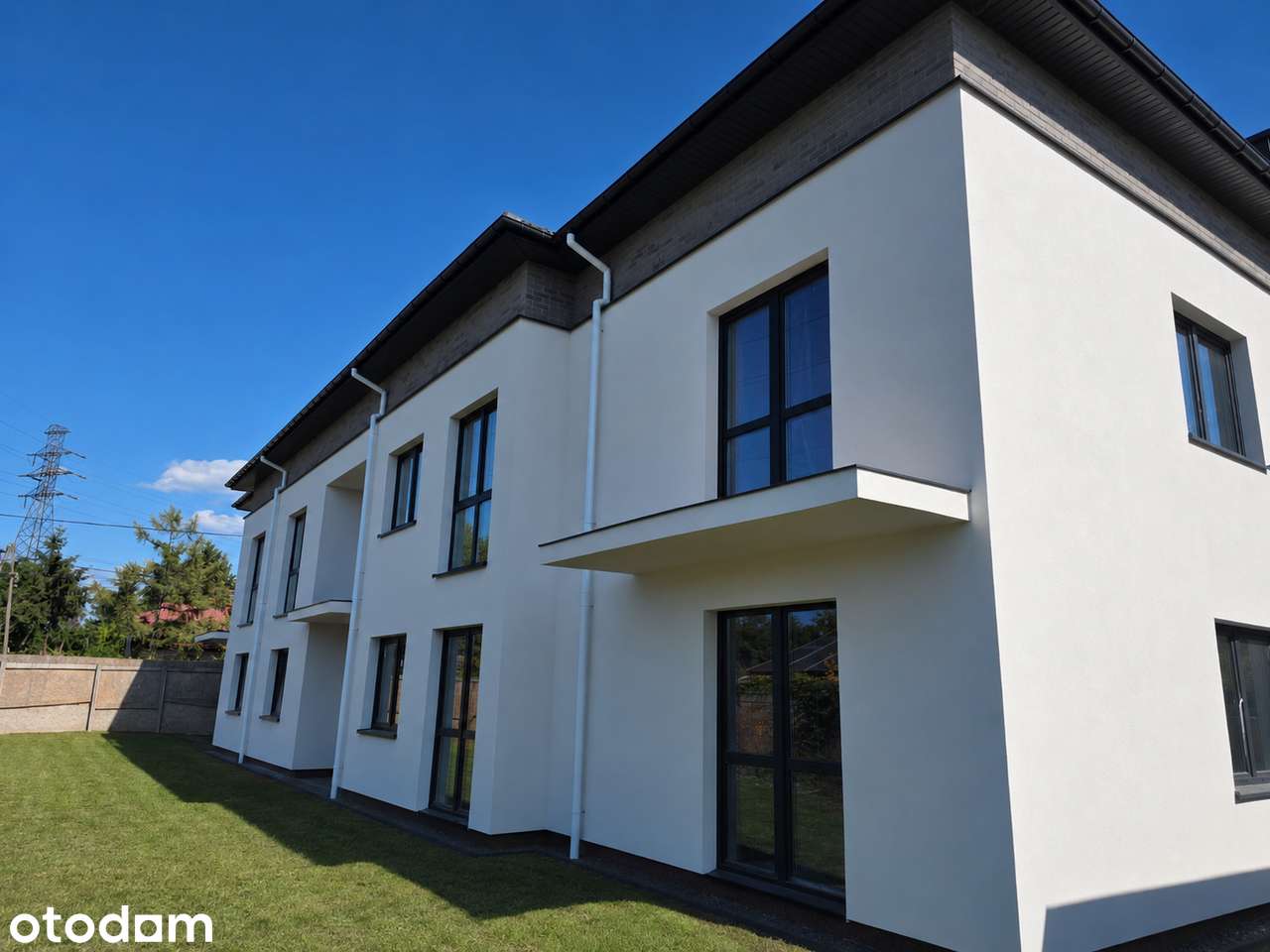 Białołęcka 327 mieszkanie 89m2 salon + 3 sypialnie ogród 152m2