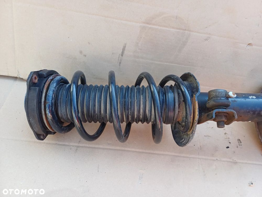 Mcpherson zwrotnica lewa Audi A3 8P Golf V Touran Octavia II Leon II - 8