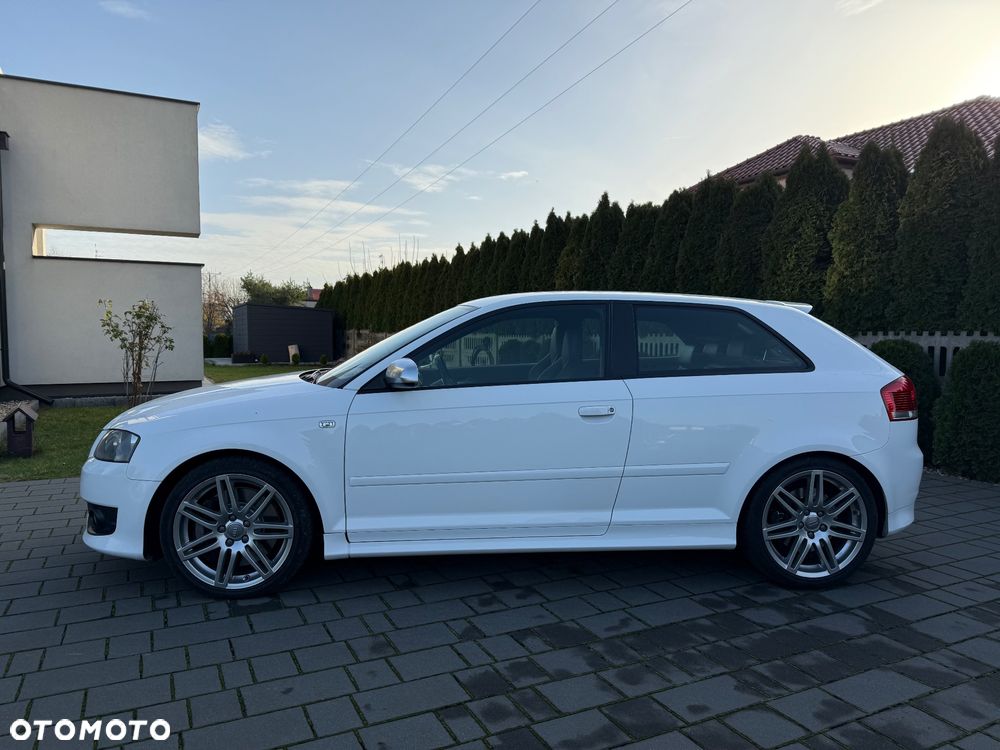 Audi S3 2.0T FSI Quattro - 8
