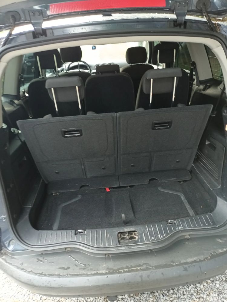 Ford S-Max - 15
