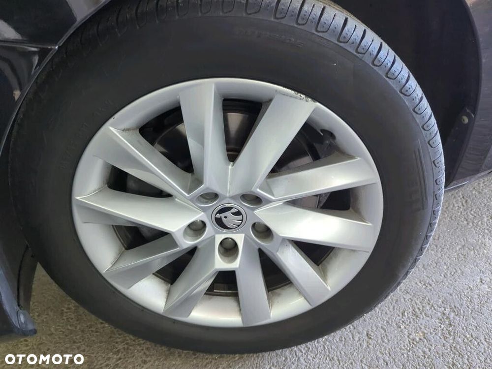 Skoda Superb 2.0 TSI Style DSG - 17