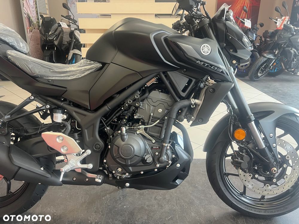 Yamaha MT - 3