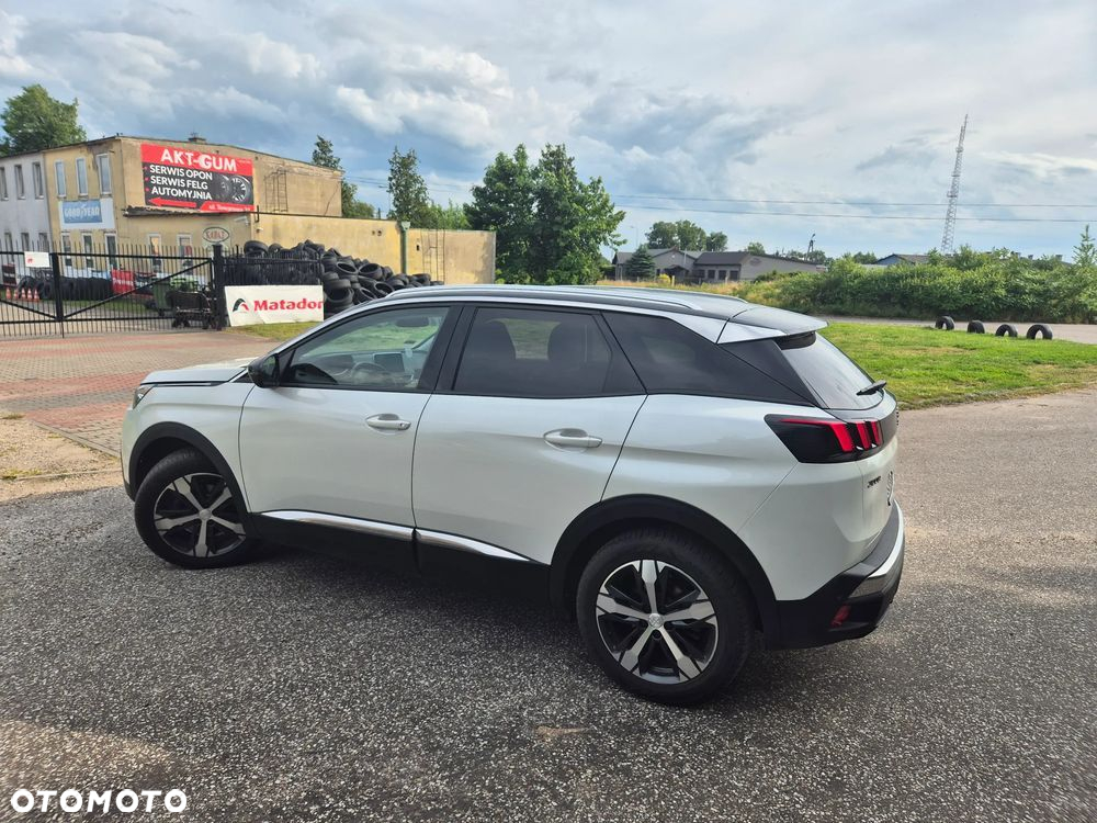 Peugeot 3008 BlueHDi 130 Stop & Start Allure - 19