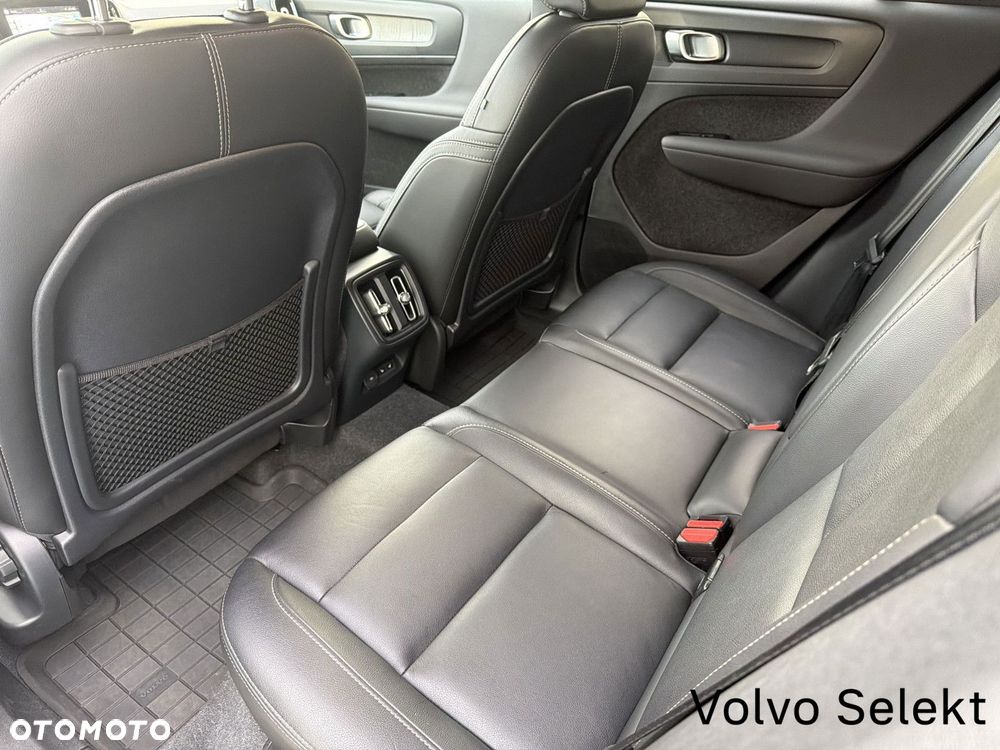 Volvo XC 40 - 16