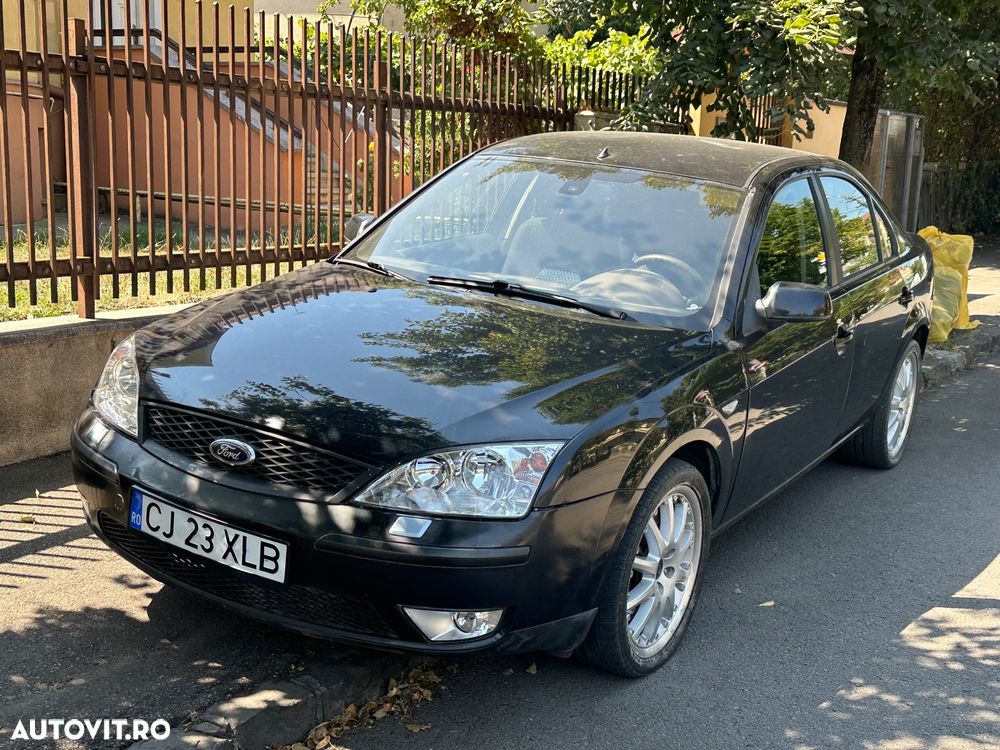 Ford Mondeo 2.0 Ambiente - 1