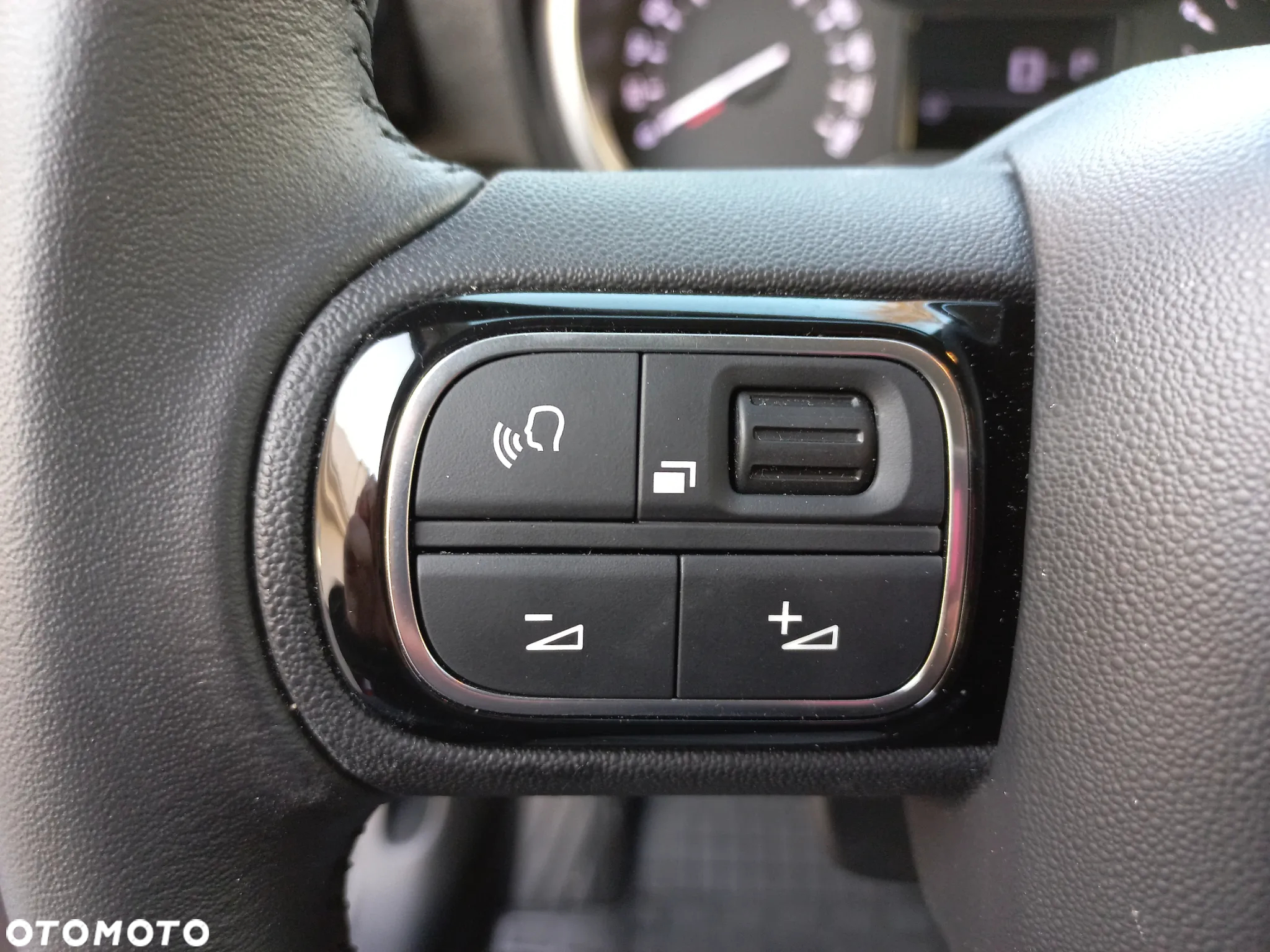 Citroën C3 Aircross 1.2 PureTech Plus S&S EAT6 - 20