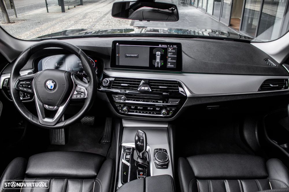 BMW 520 d Line Luxury Auto - 40