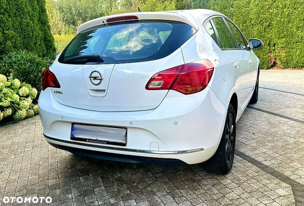 Opel Astra - 19