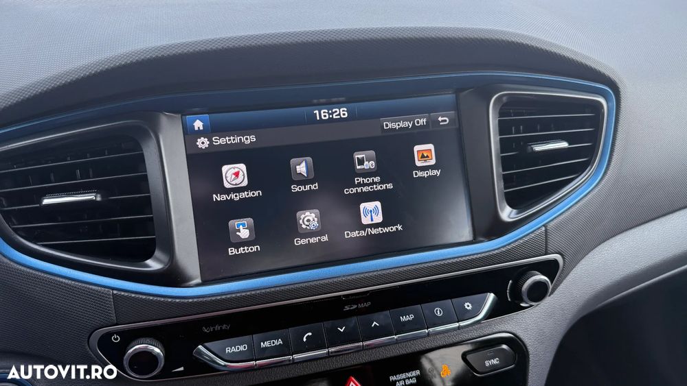 Hyundai IONIQ 1.6 GDI Premium - 19