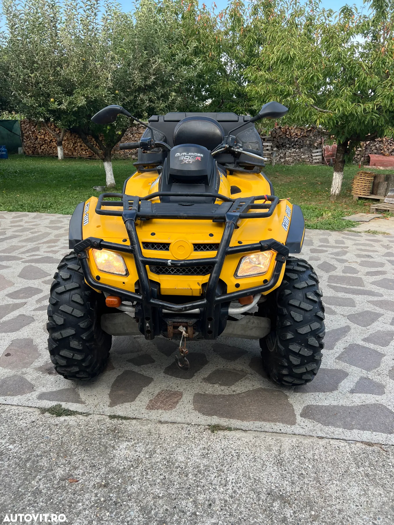 Can-Am Outlander Max - 3