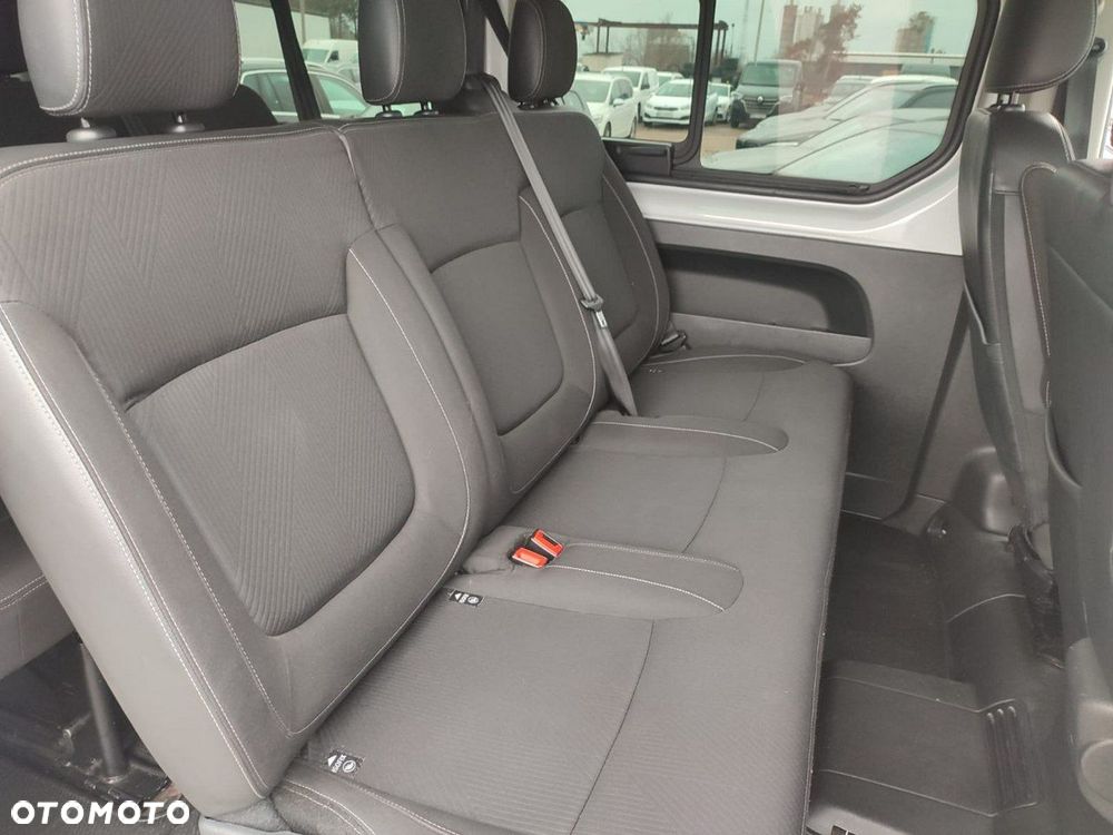 Renault Trafic - 10