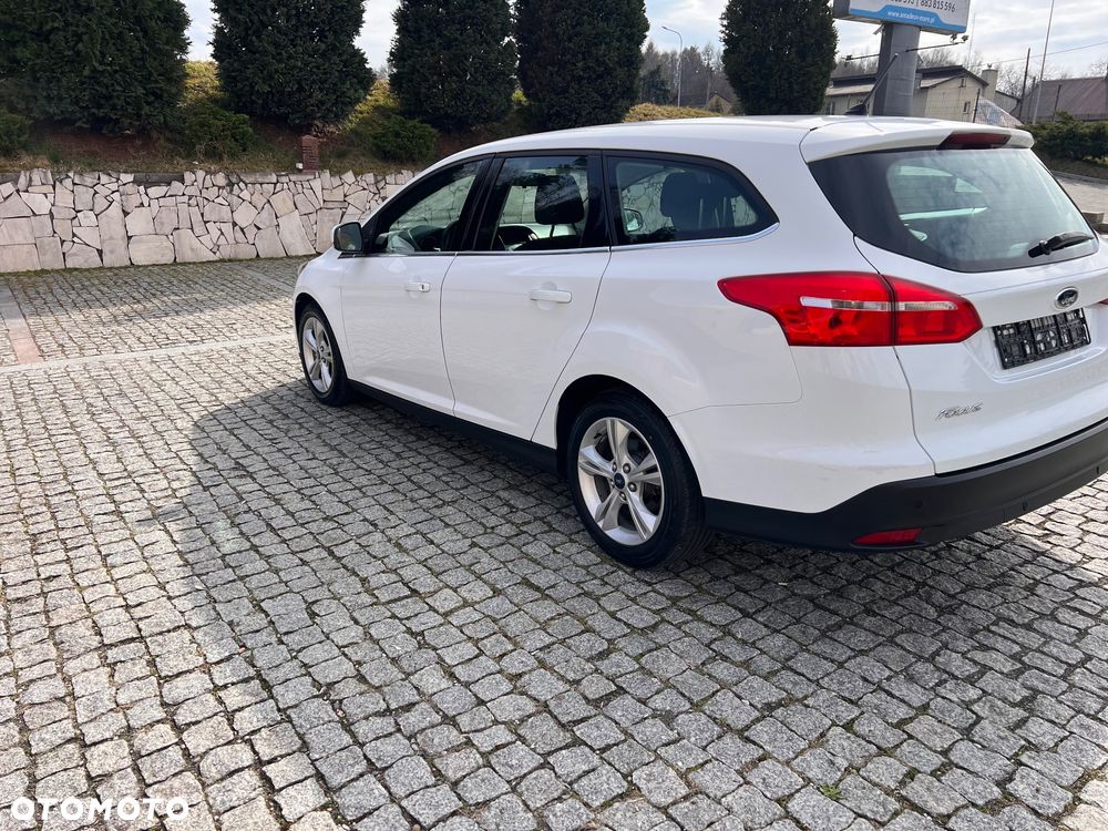 Ford Focus 1.0 EcoBoost Edition - 5