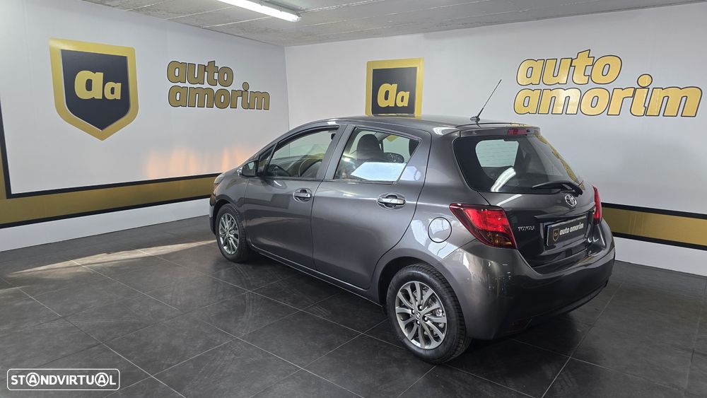 Toyota Yaris 1.4 D-4D Comfort+P.Style - 10