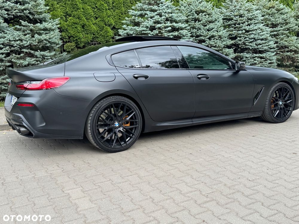 BMW Seria 8 - 28