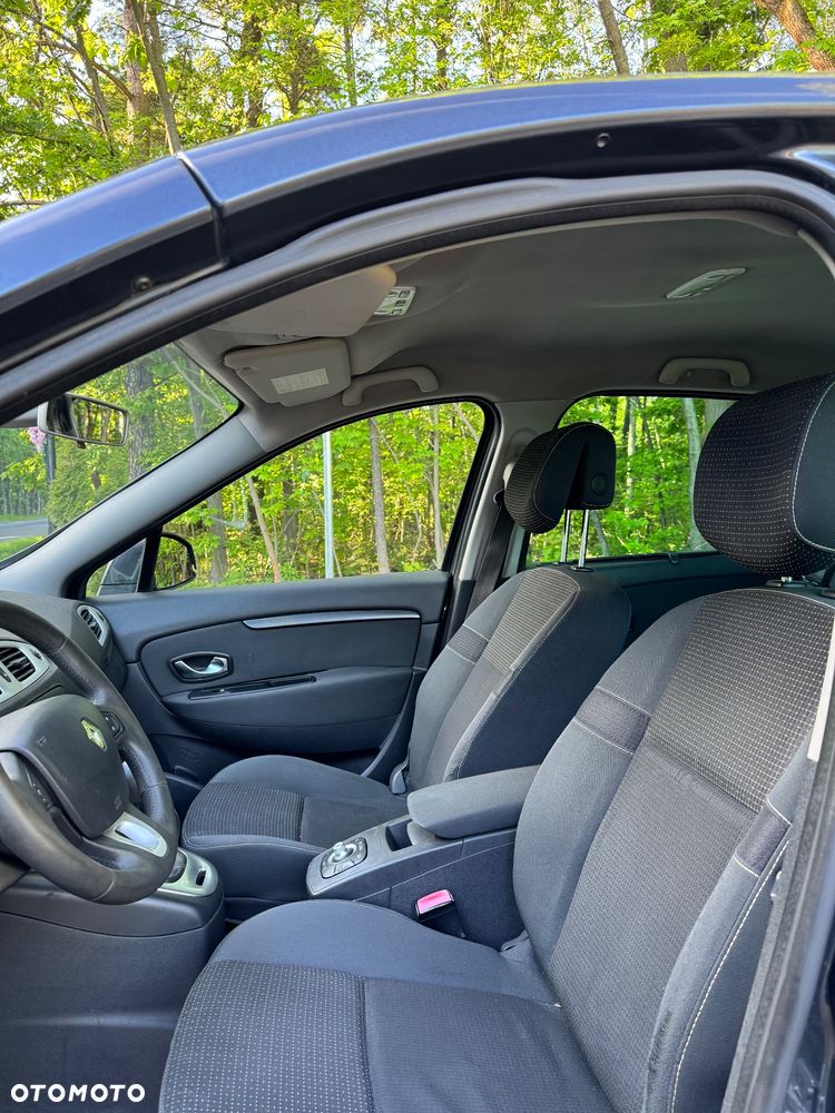 Renault Scenic dCi 110 Expression - 10