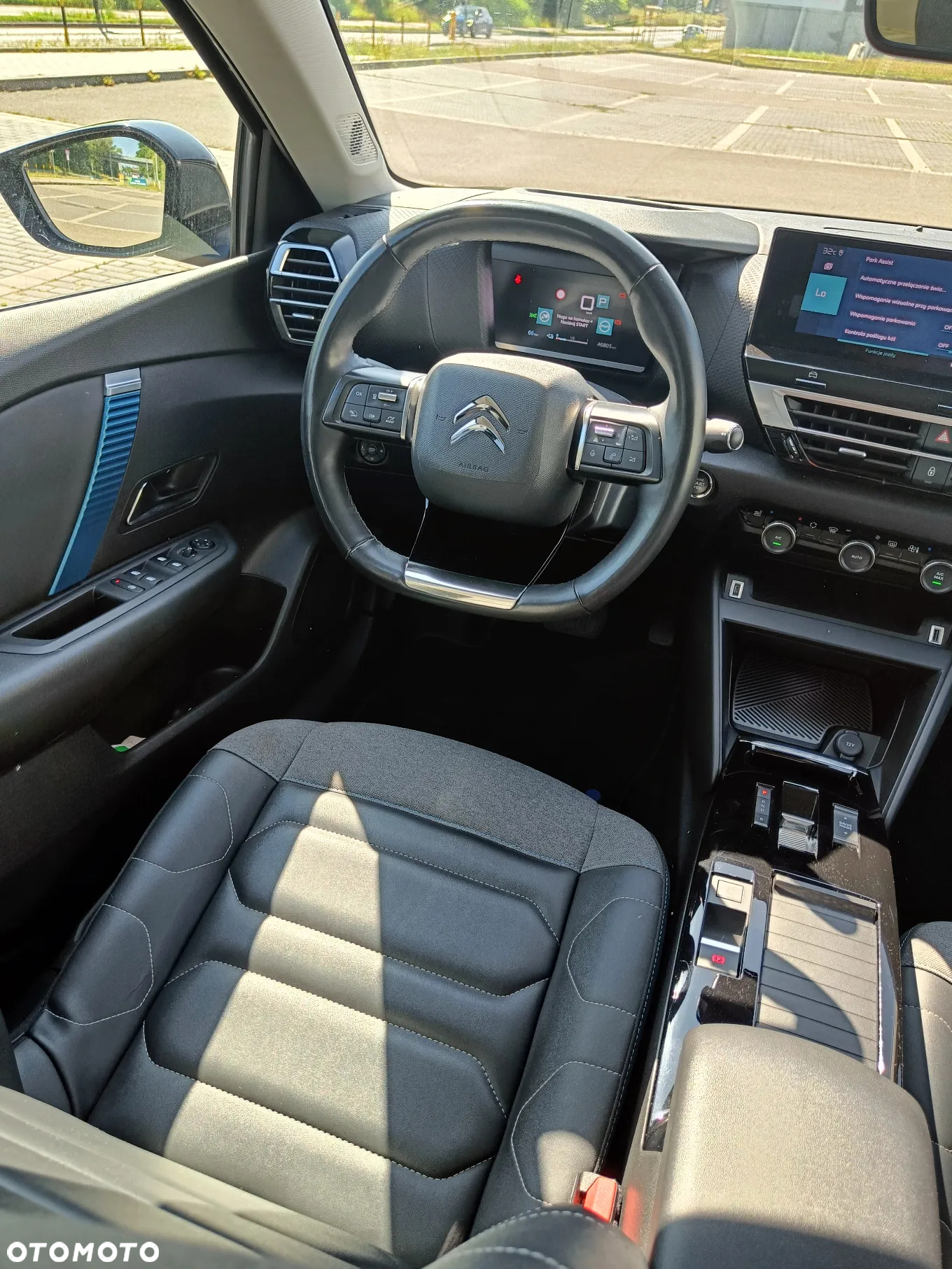 Citroën C4 e-C4 EV136 50kWh Shine - 11