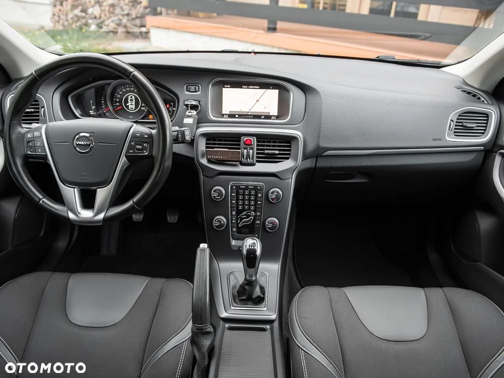 Volvo V40 - 28