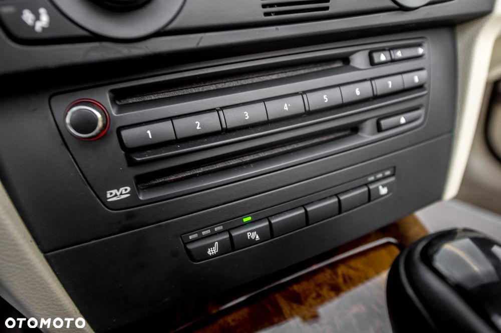 BMW Seria 3 325i - 5