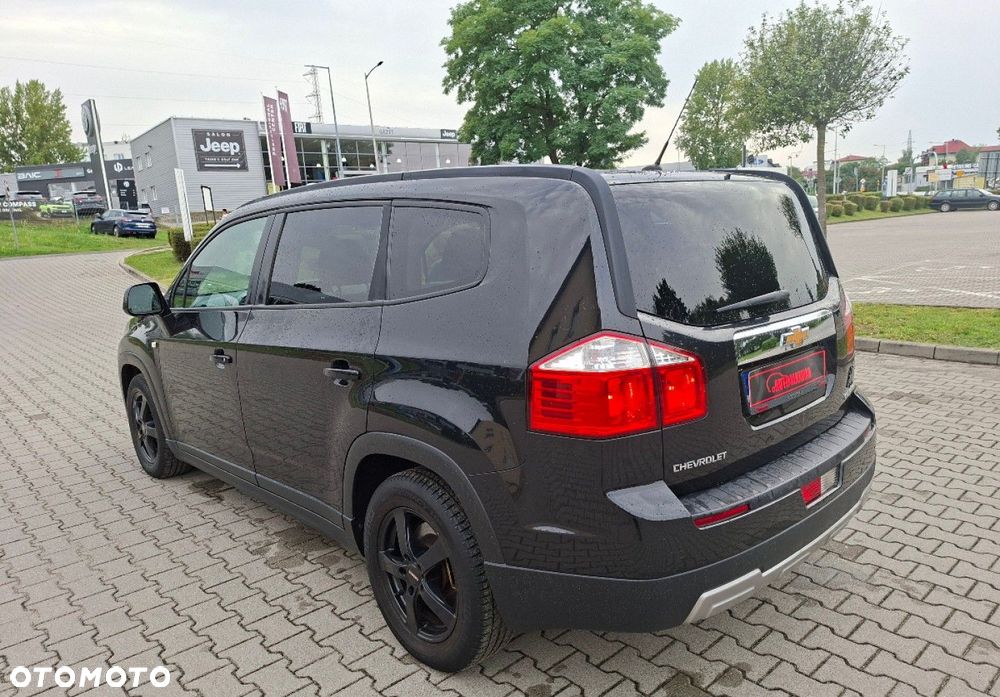 Chevrolet Orlando - 10