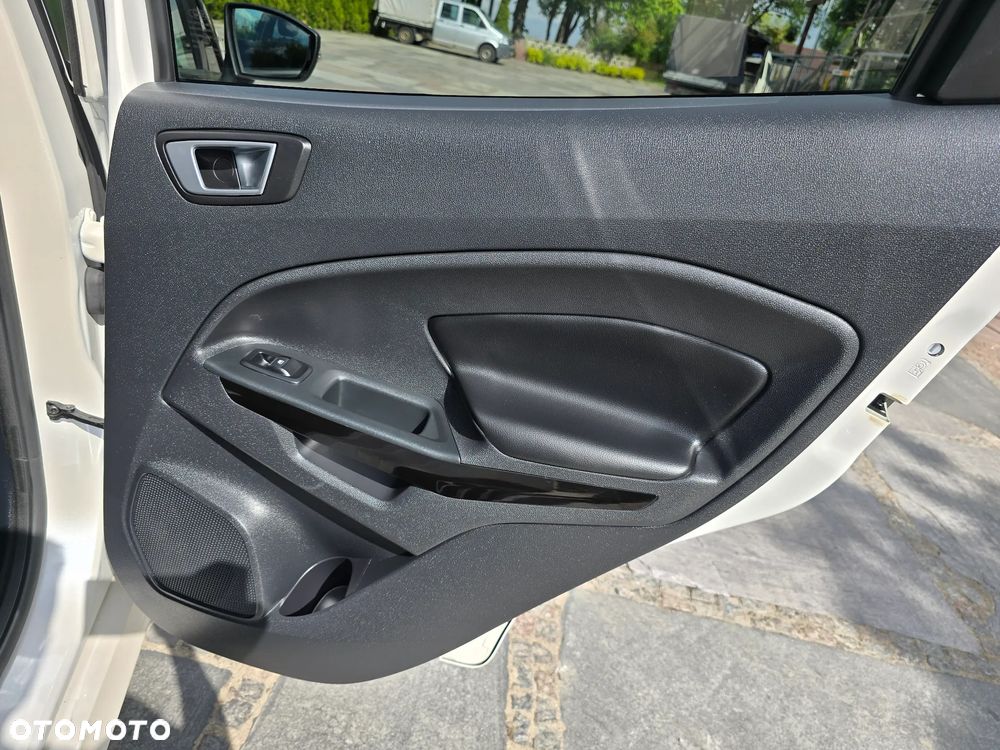 Ford EcoSport 1.0 EcoBoost ST-LINE - 26