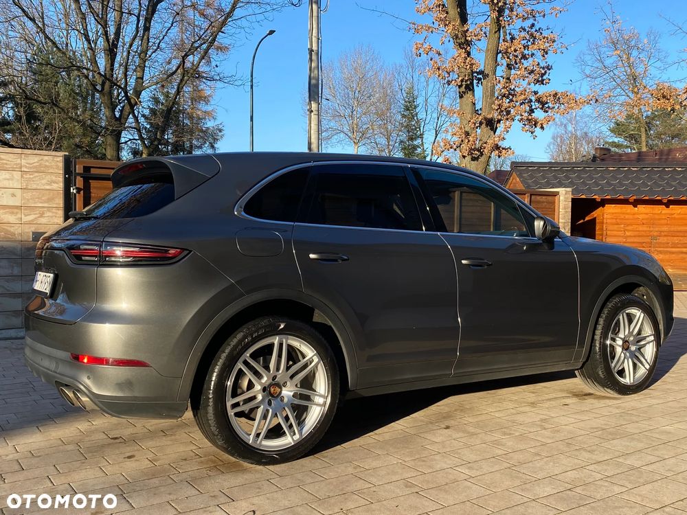 Porsche Cayenne S - 4