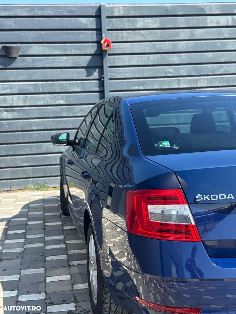 SKODA Octavia 2017 — imagine 13