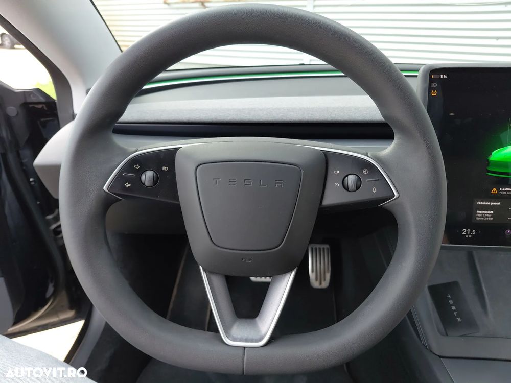 Tesla Model 3 Standard - 23