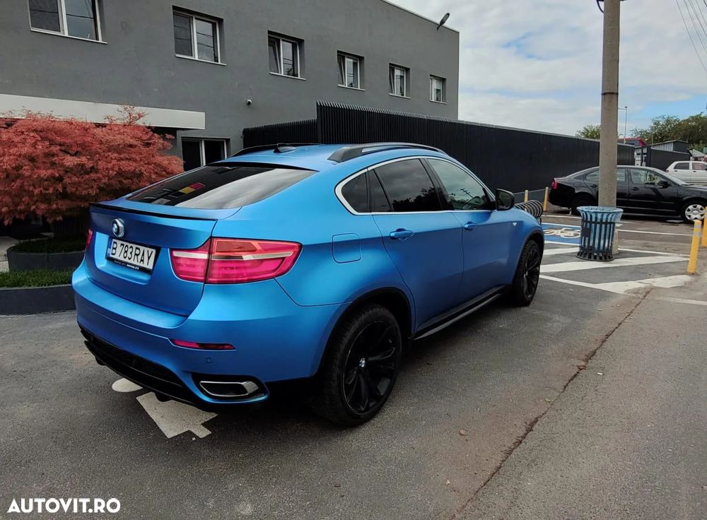 BMW X6 xDrive40d - 11