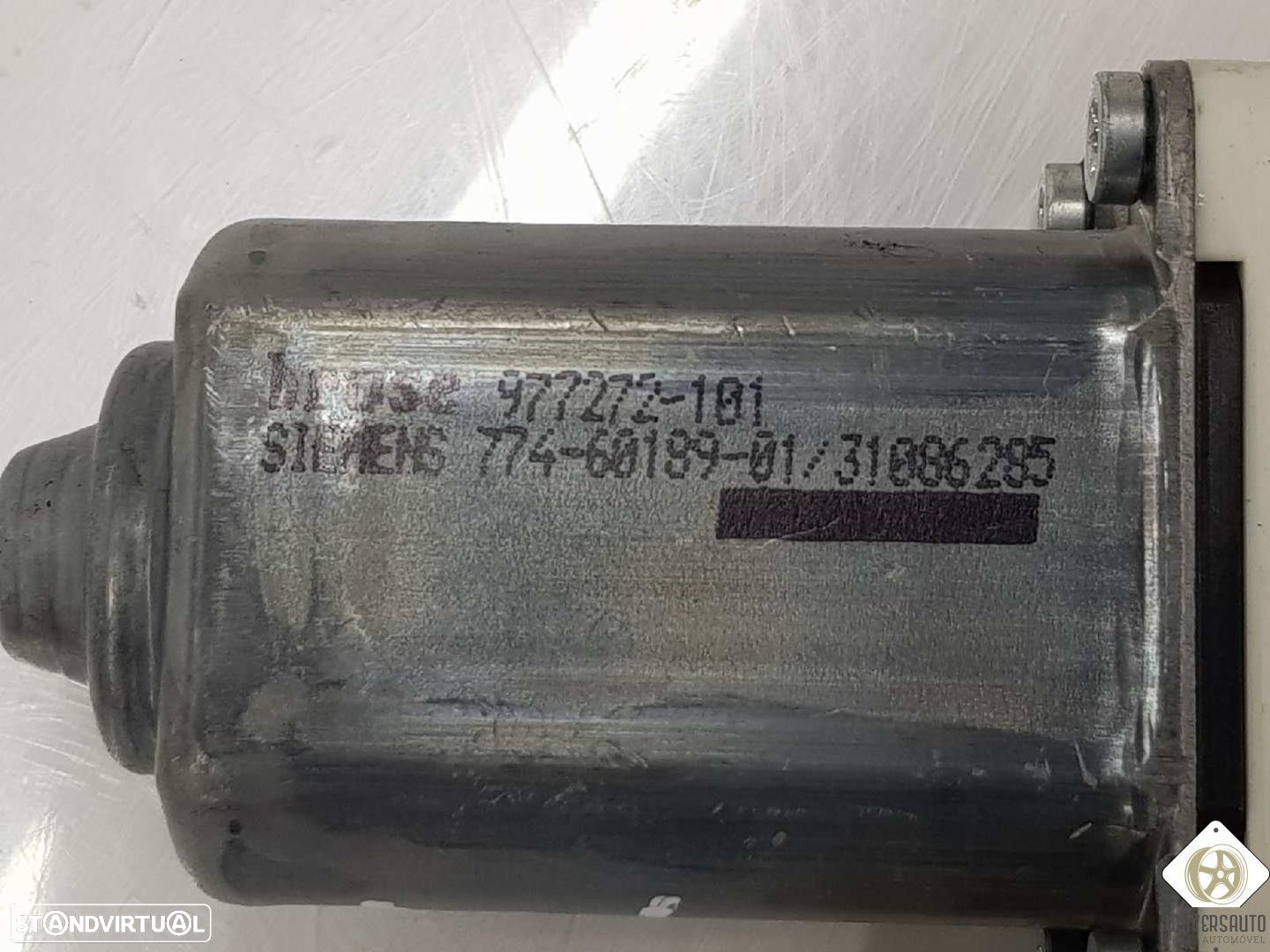 MOTOR ELEVADOR DE VIDRO TRASEIRO DIREITO AUDI Q7 2008 - 1
