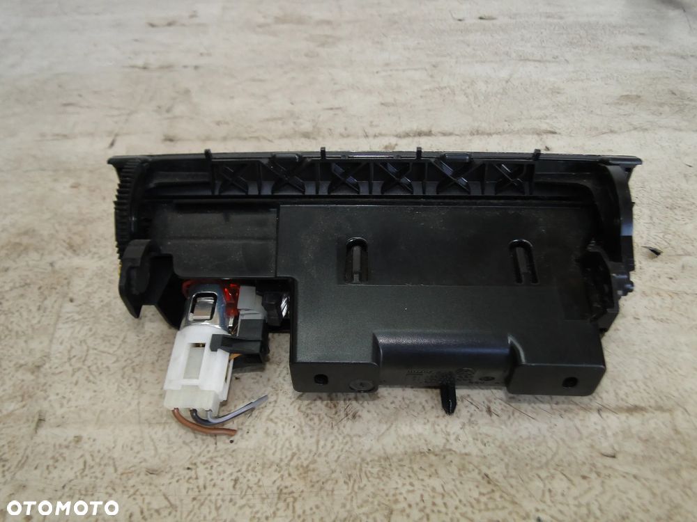 VW PASSAT B6 SCHOWEK DESKI KONSOLI SZUFLADA POPIELNICZKA OSŁONA RADIA PANELU NAWIEWU DEKOR EUROPA - 7