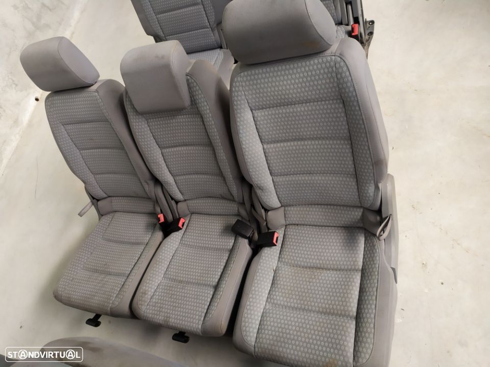 CONJUNTO DE BANCOS VOLKSWAGEN TOURAN I 7 LUGARES - 3