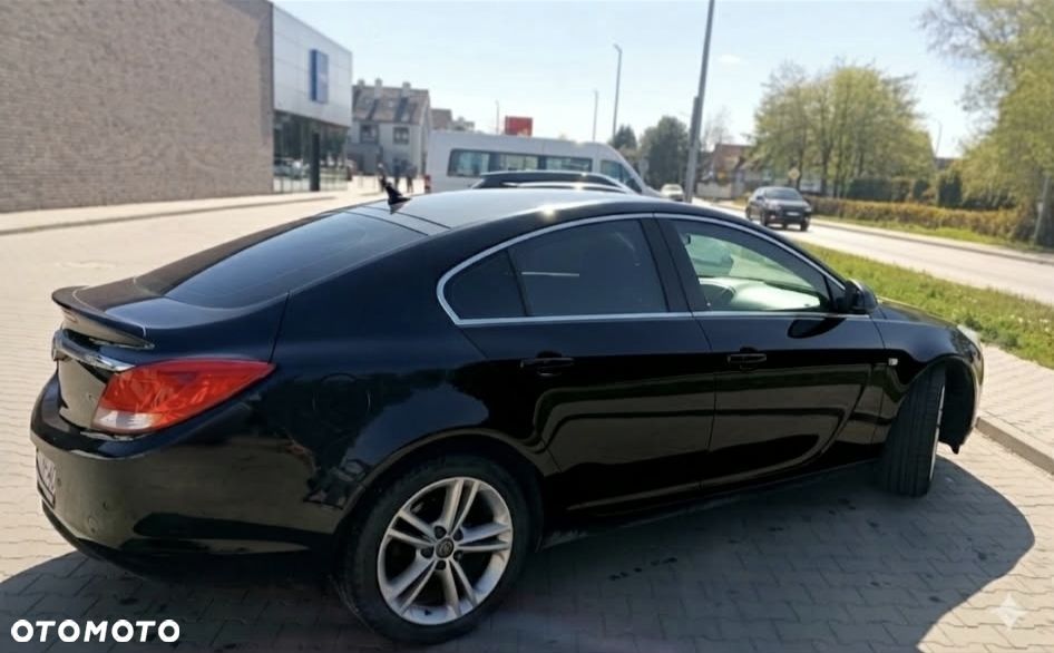 Opel Insignia 1.6 - 2