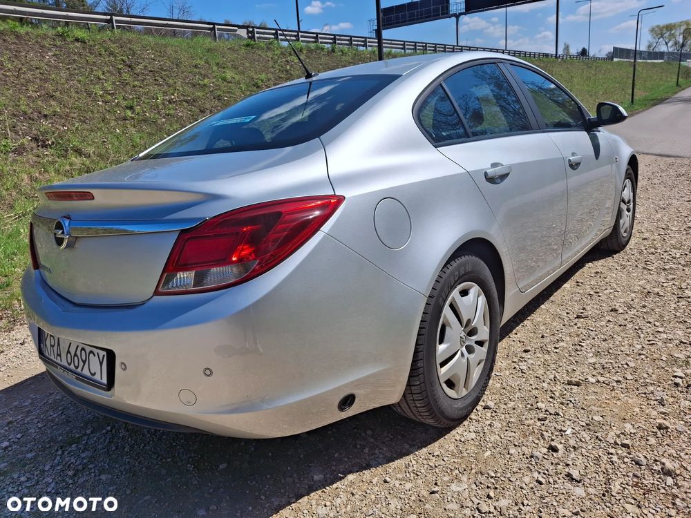Opel Insignia 1.6 - 17