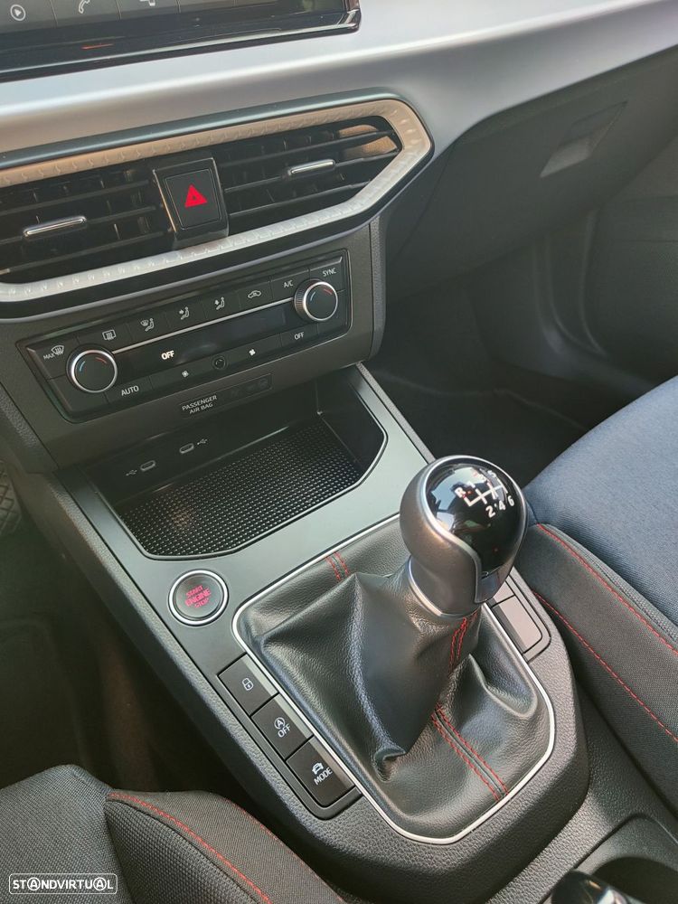 SEAT Ibiza 1.0 TSI FR - 45