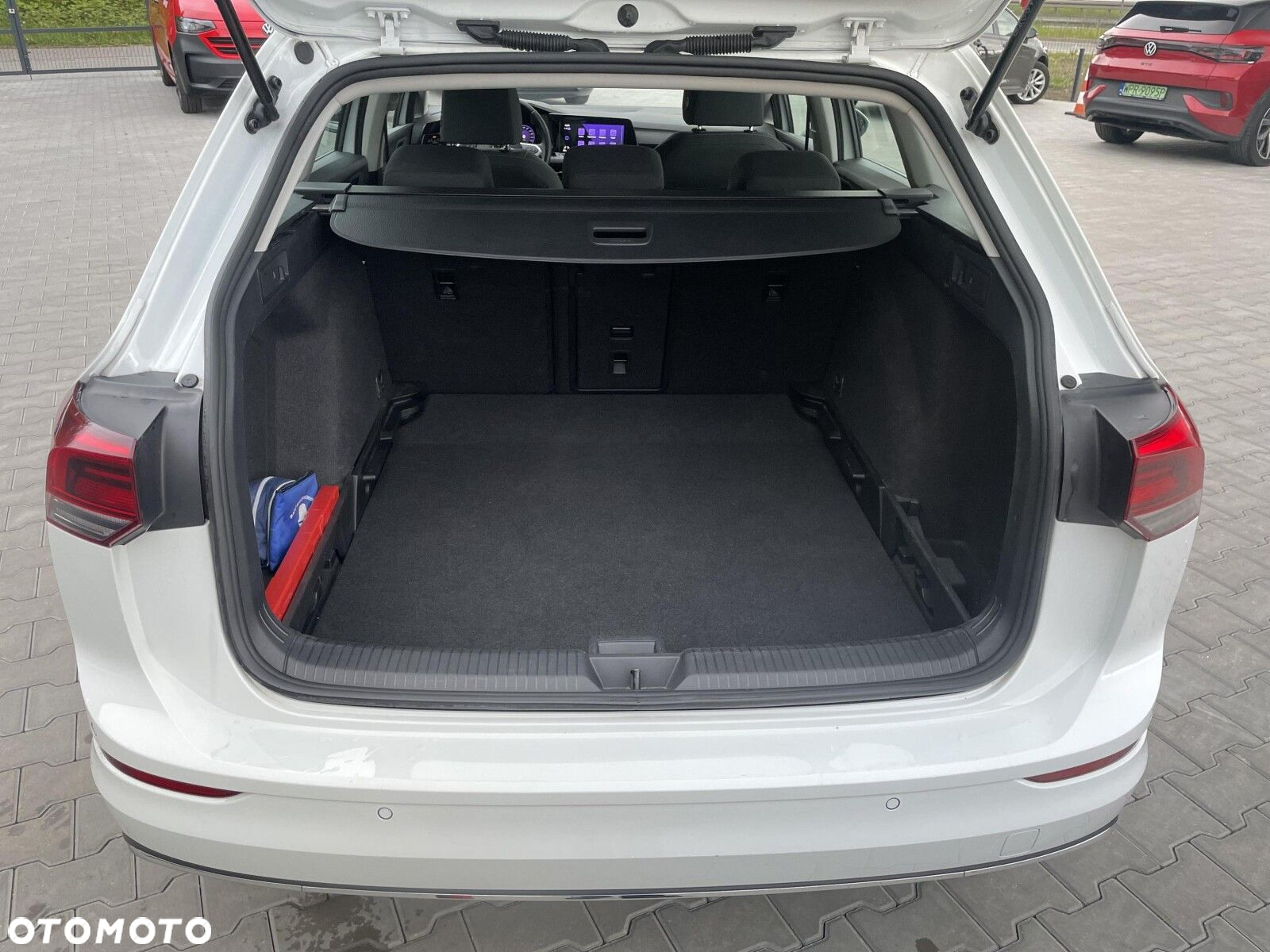 Volkswagen Golf VIII 2.0 TDI Style DSG - 20