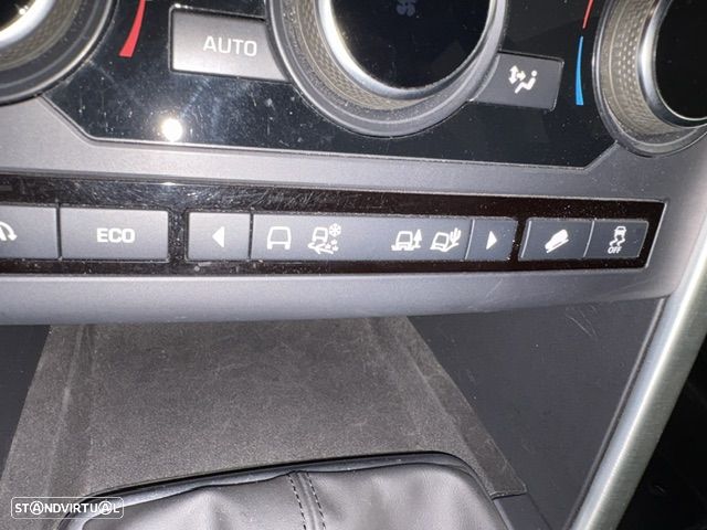 Land Rover Discovery Sport 2.0 TD4 HSE Luxury - 46