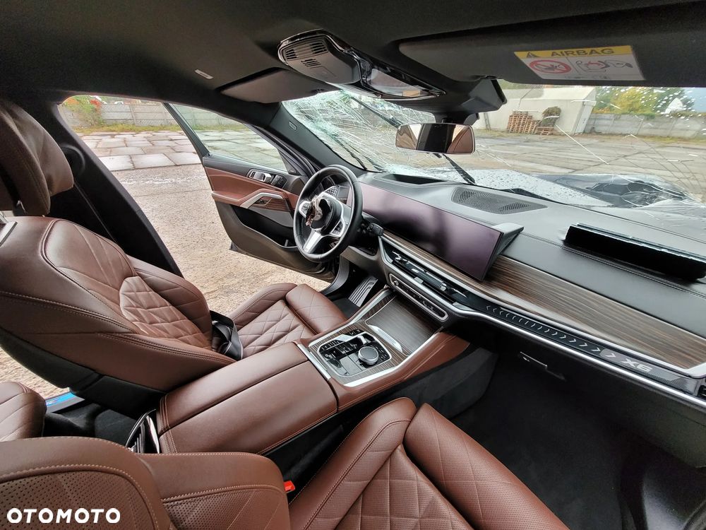 BMW X6 xDrive30d mHEV - 19