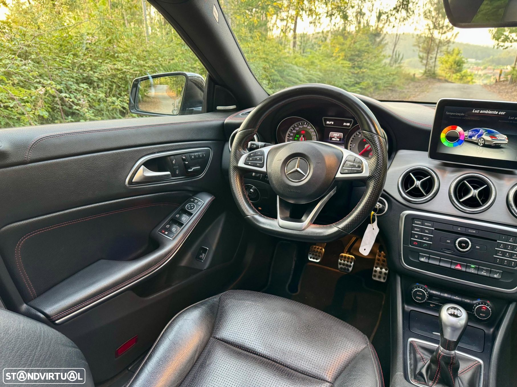 Mercedes-Benz CLA 180 d AMG Line - 31