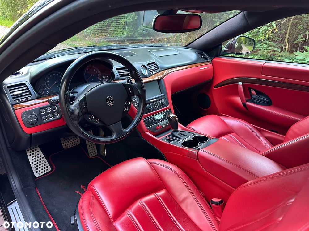 Maserati GranTurismo Automat - 14