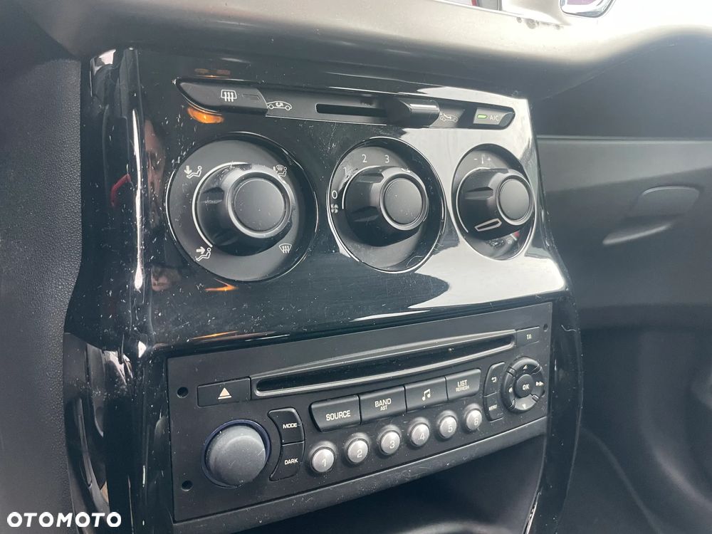 Citroën C3 Pure Tech 82 FEEL - 15