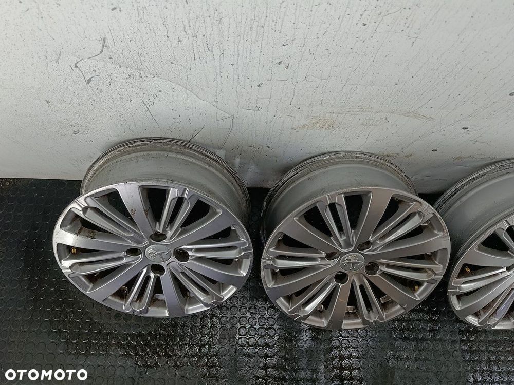 FELGI ALUMINIOWE KOMPLET 16 PEUGEOT 208 9808137577  6.0JX16CH4ET23 - 3