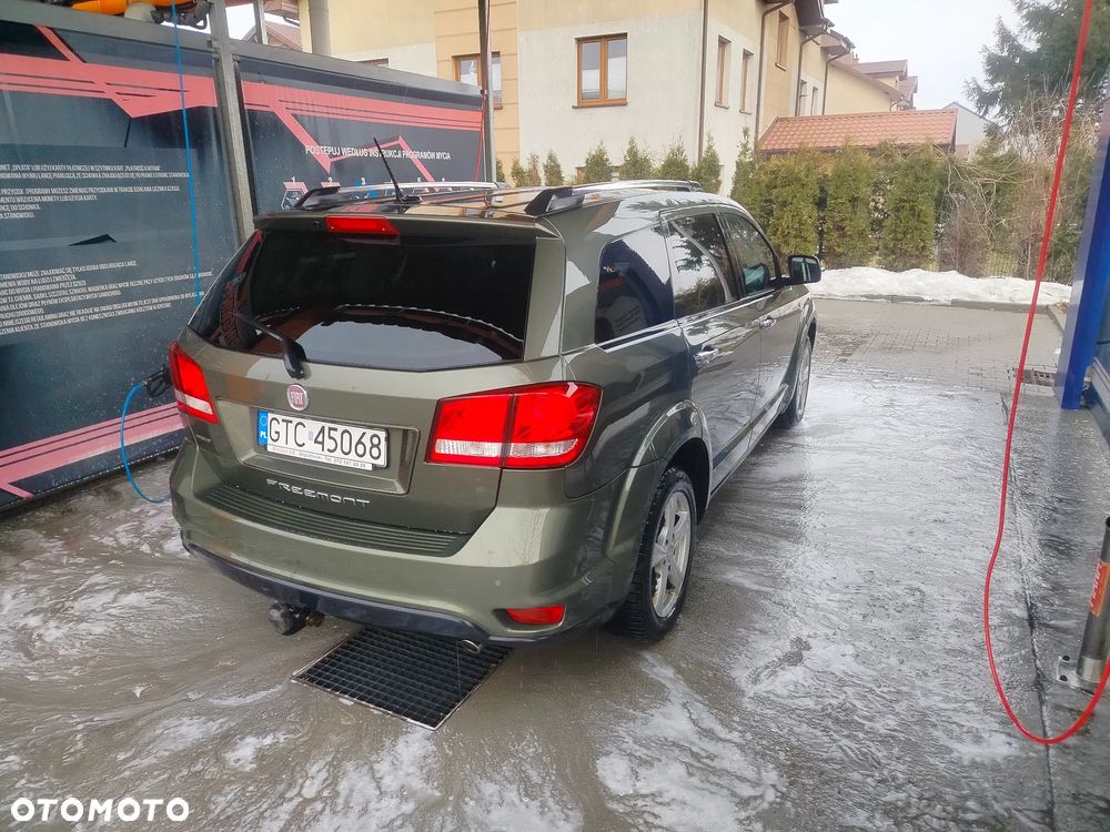 Fiat Freemont 2.0 Multijet Lounge AWD - 4