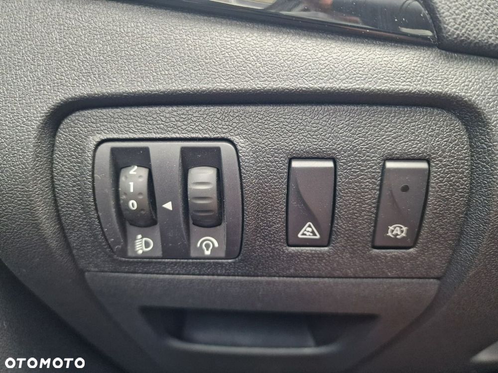 Renault Grand Scenic - 33