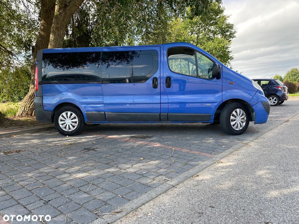 Opel Vivaro L2H1 2.9t - 14