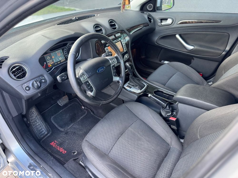 Ford Mondeo - 9