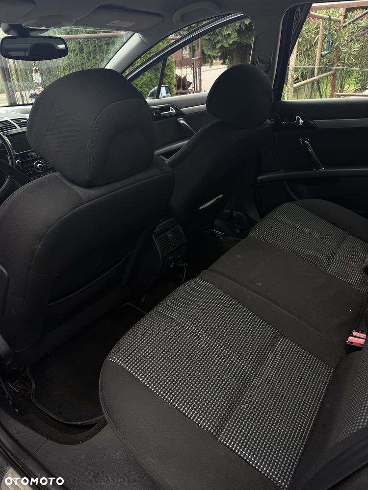 Peugeot 407 - 5
