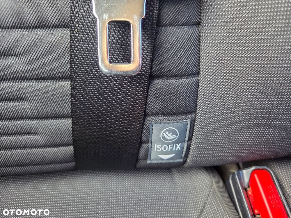 Toyota Auris Hybrid 135 Premium - 6