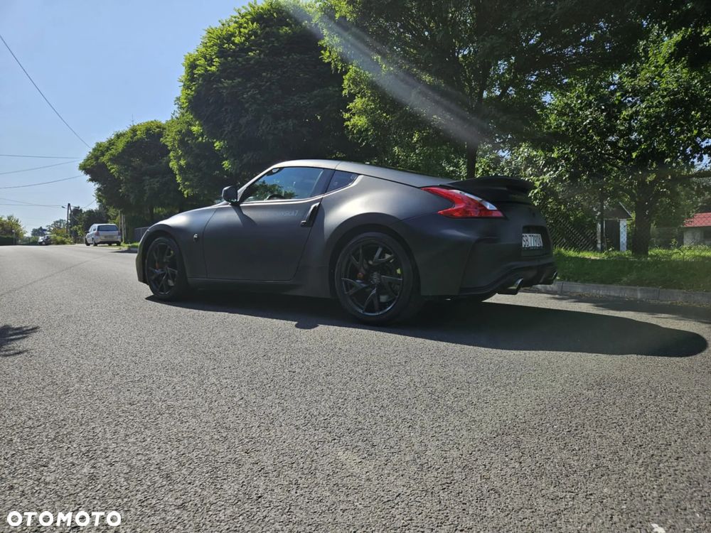 Nissan 370 Z - 5